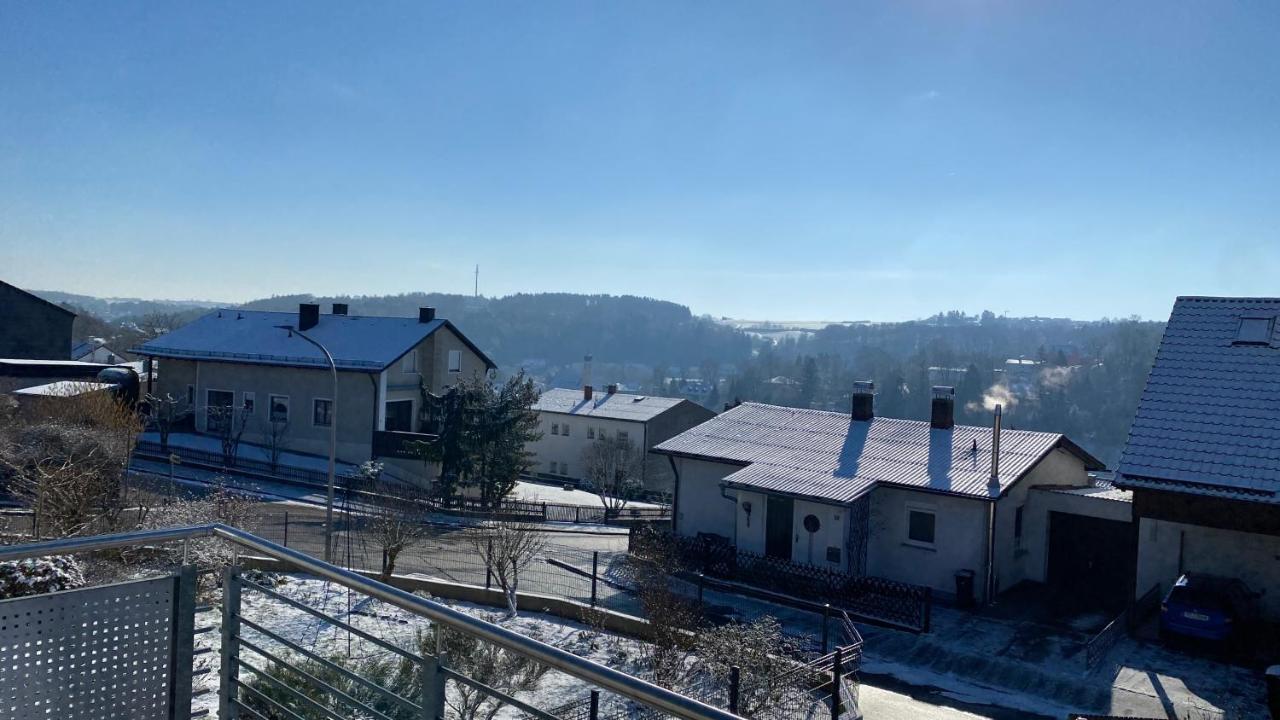 Fewo Luxus Wohnung Im Eigenen Ferienhaus, 120 Qm, Naehe Regensburg Mit Balkon, Terrasse & Garten, Gute Zuganbindung Laber المظهر الخارجي الصورة